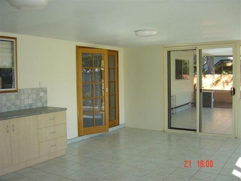 6 SHANNON DRIVE, Moranbah QLD 4744