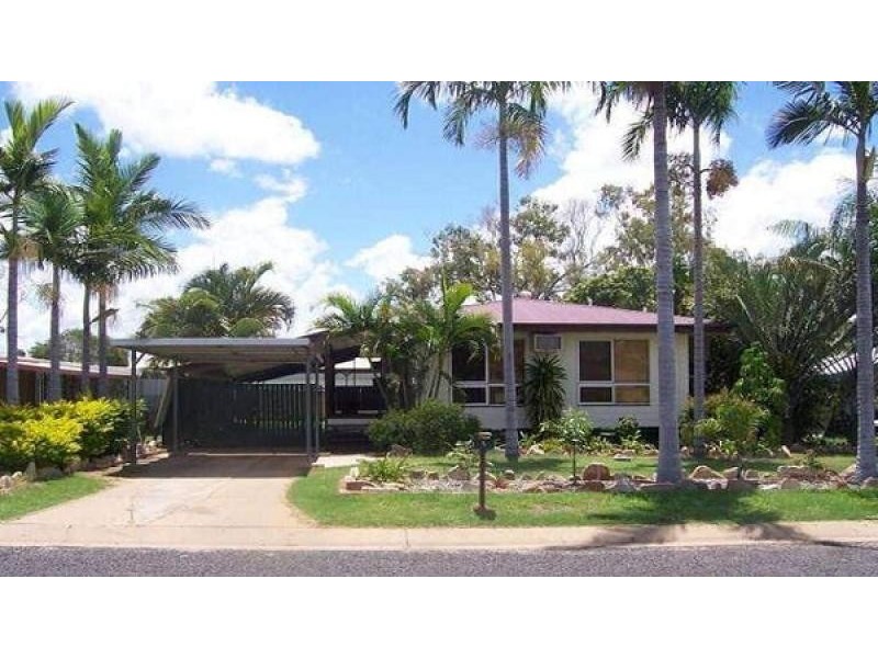 5 MUNRO STREET, Moranbah QLD 4744
