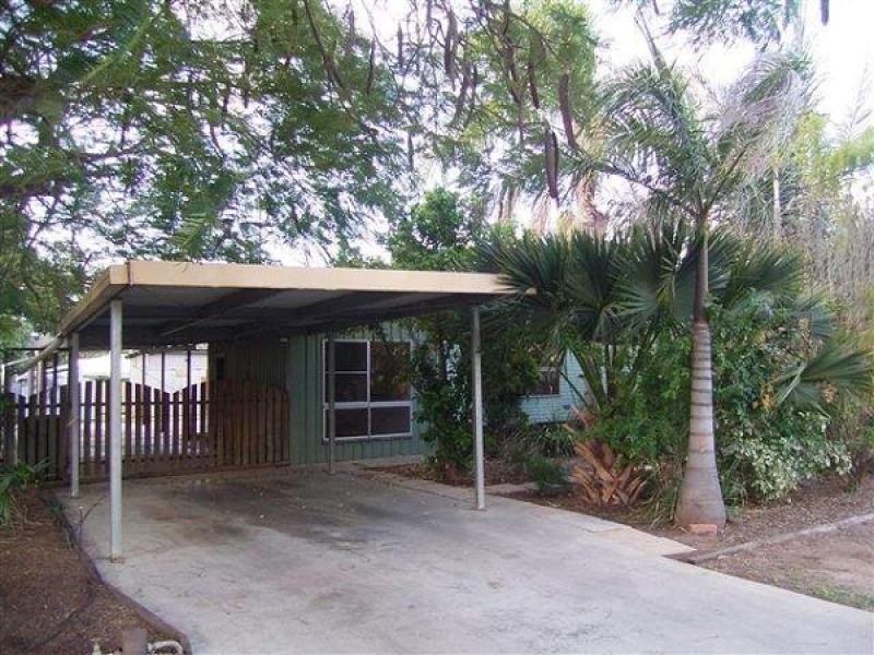 6 BOWEN COURT, Moranbah QLD 4744