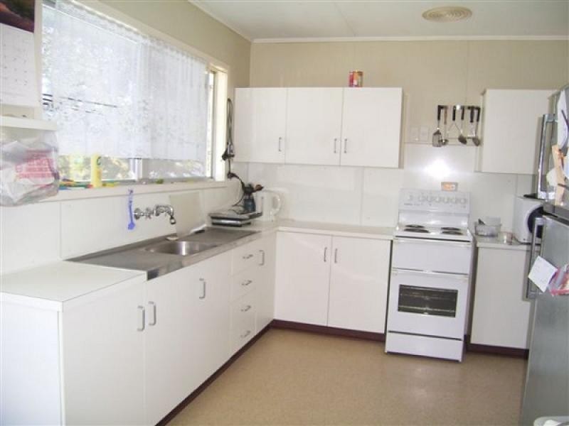 22 SPRING CRESCENT, Dysart QLD 4745