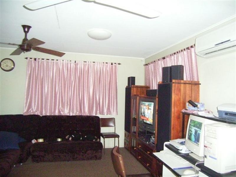 22 SPRING CRESCENT, Dysart QLD 4745