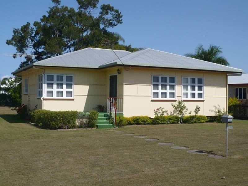 7 MACKENZIE STREET, West Mackay QLD 4740