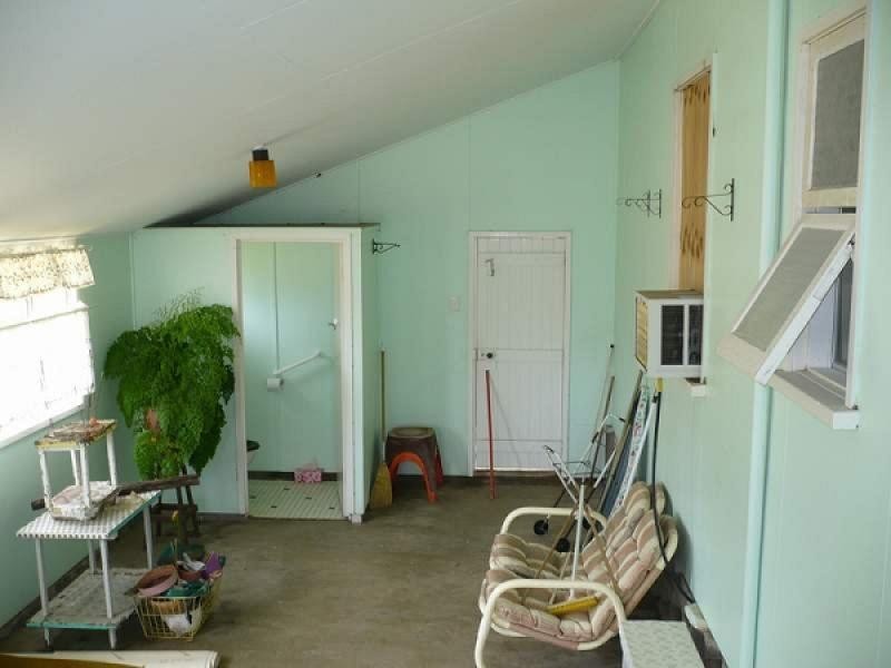 7 MACKENZIE STREET, West Mackay QLD 4740