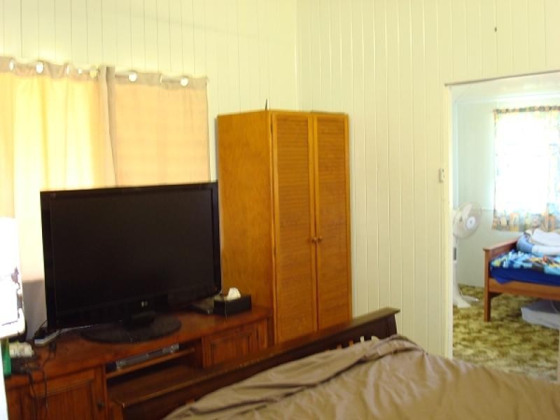 22 CREEK STREET, Walkerston QLD 4751