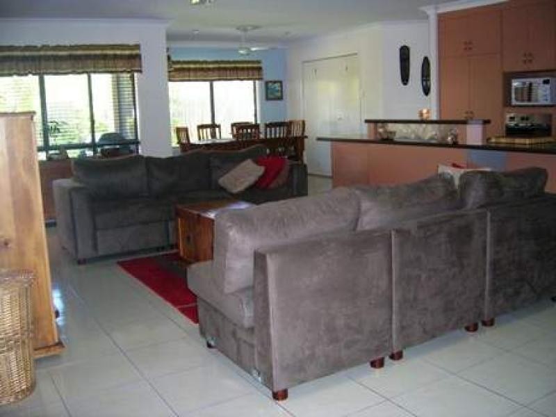 12 EVA PARADE, Glenella QLD 4740