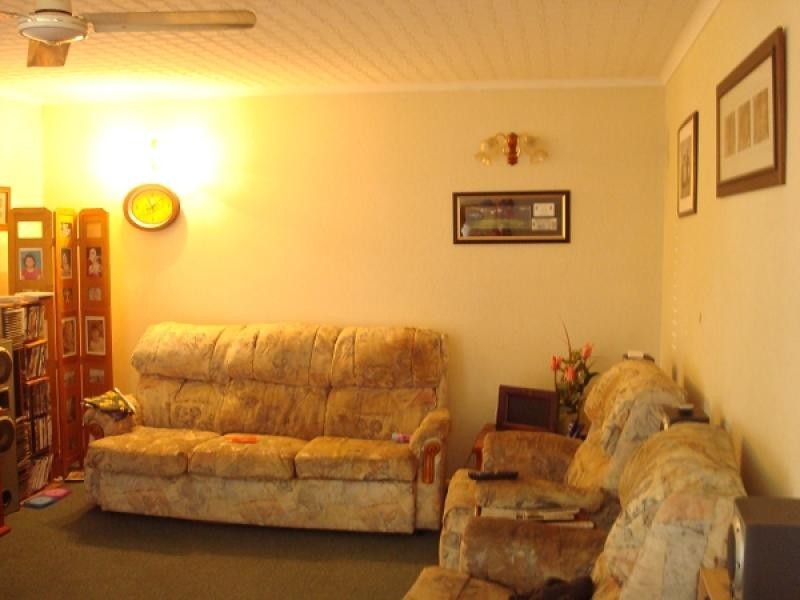 63 GRAFFUNDER STREET, South Mackay QLD 4740