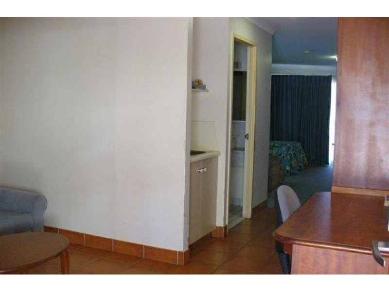 1 MILLS AVENUE, Moranbah QLD 4744