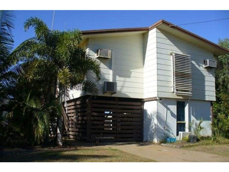 61 CUTHBERT STREET, Moranbah QLD 4744