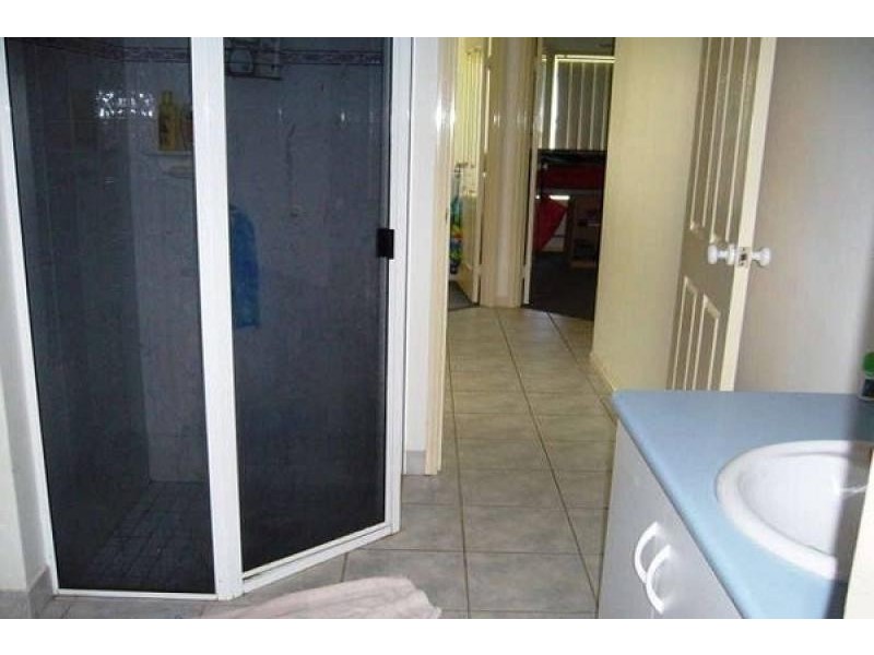 5 Maitland Street, Moranbah QLD 4744