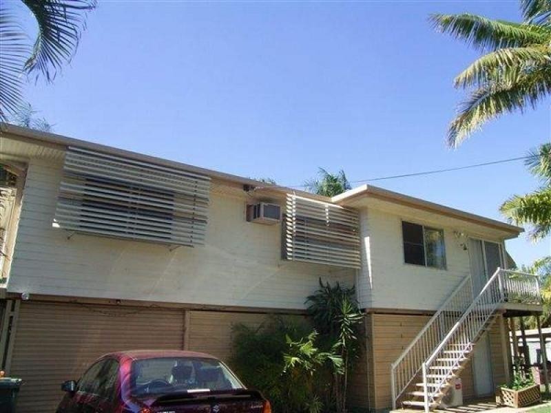 41 Yeates Street, Moranbah QLD 4744