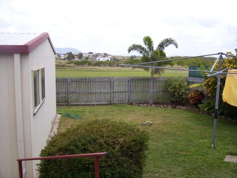 28 Busuttin Drive, Eimeo QLD 4740