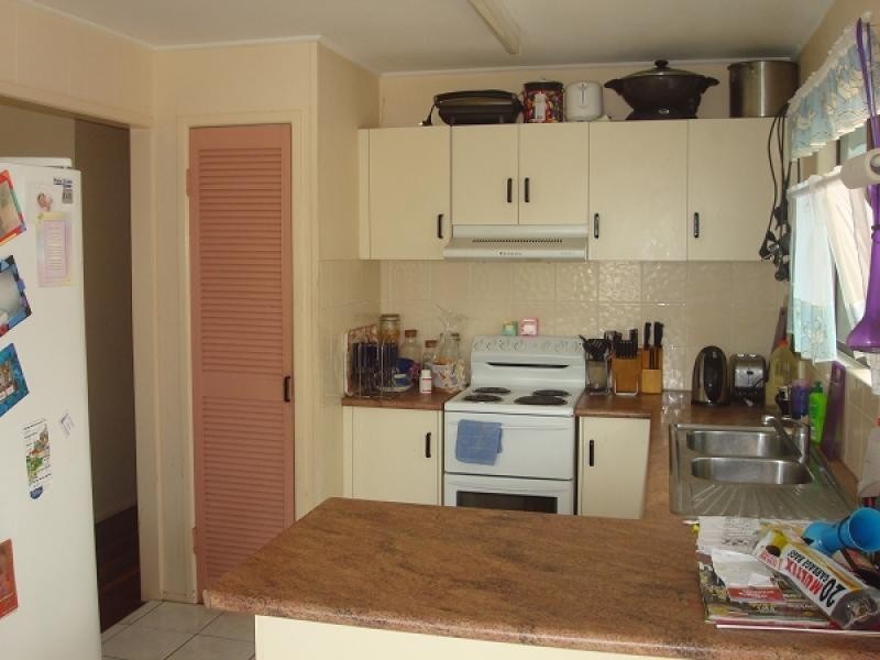 8 Hugh Reilly Court, Mount Pleasant QLD 4740