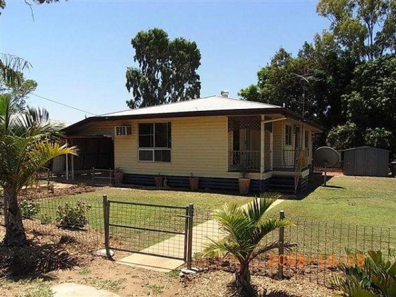 40 Leichhardt Drive, Moranbah QLD 4744