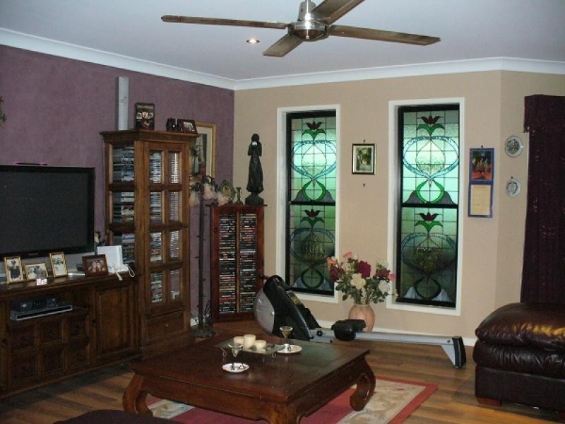 17 Maitland Street, Moranbah QLD 4744