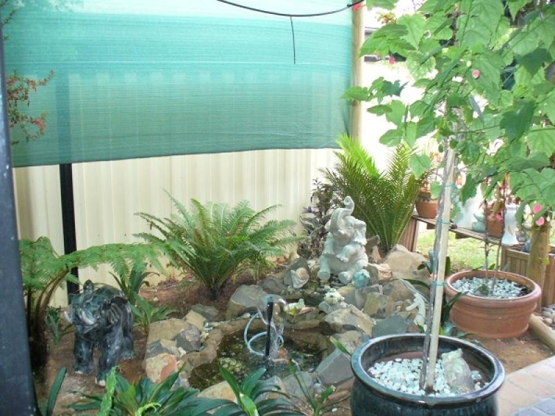 17 Maitland Street, Moranbah QLD 4744