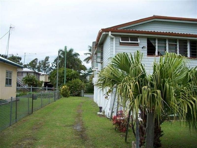 11 QUEEN STREET, North Mackay QLD 4740