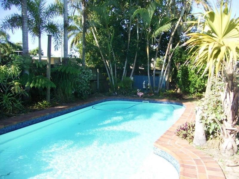 6 TASMAN COURT, Andergrove QLD 4740