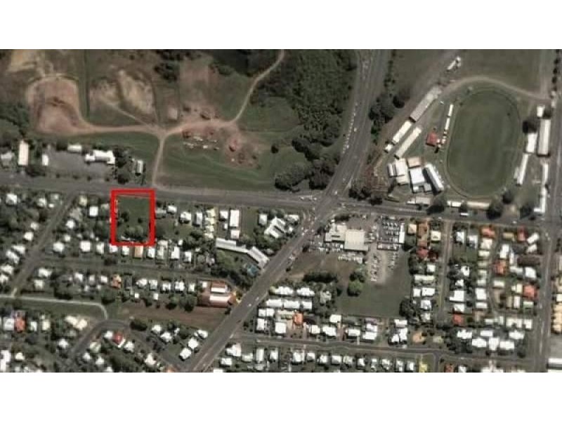 393 SHAKESPEARE STREET, West Mackay QLD 4740