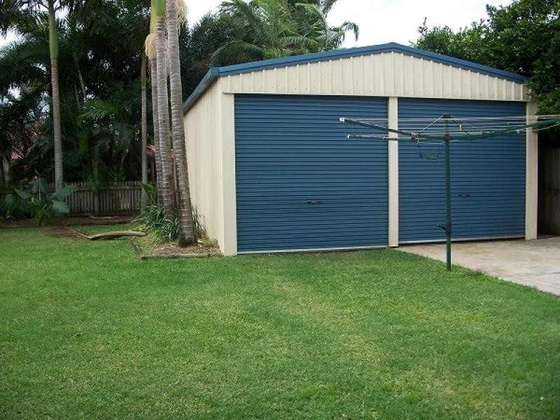 10 OAK STREET, Andergrove QLD 4740