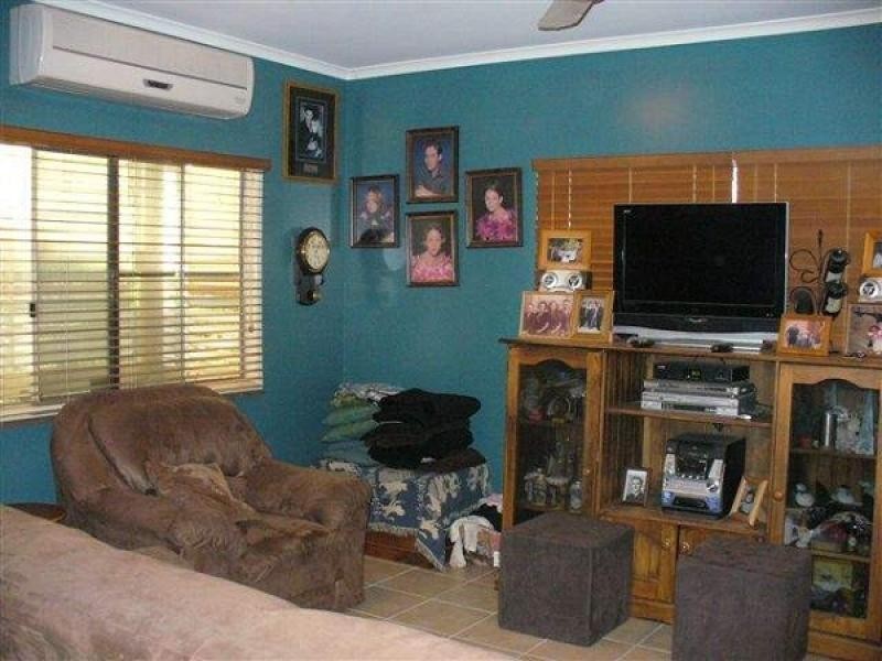 43 Goolagong Crescent, Moranbah QLD 4744