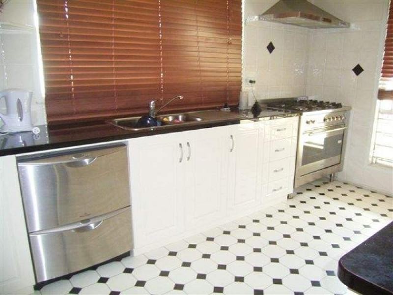 3 Chifley Court, Moranbah QLD 4744