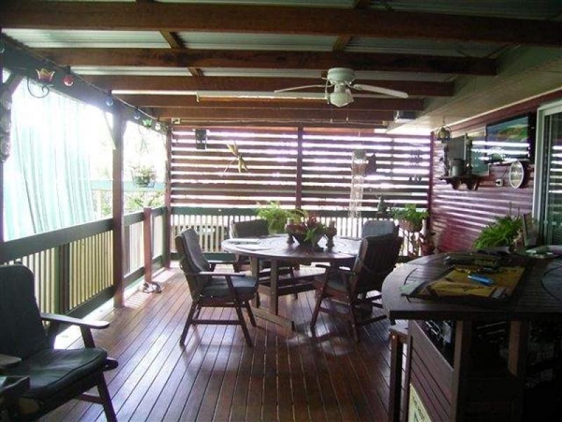 13 Rose Street, Moranbah QLD 4744