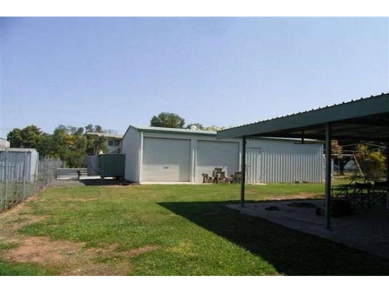22 SPRING CRESCENT, Dysart QLD 4745