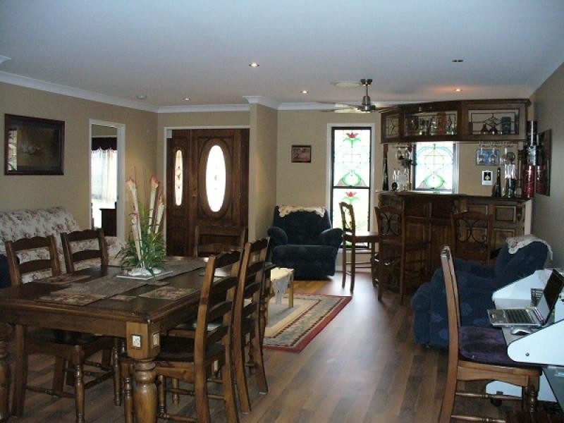 17 Maitland Street, Moranbah QLD 4744