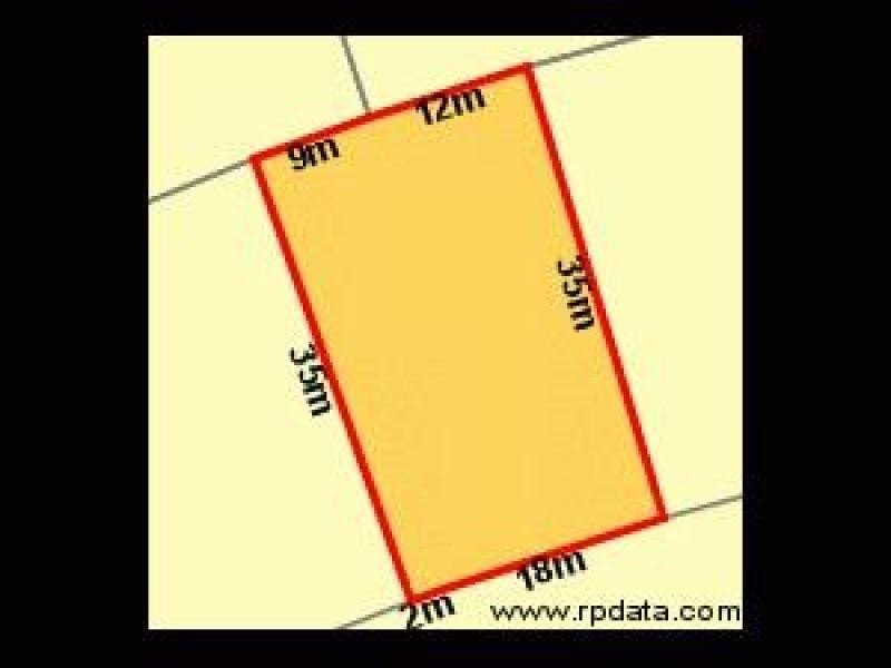 27 Flight Drive, Moranbah QLD 4744