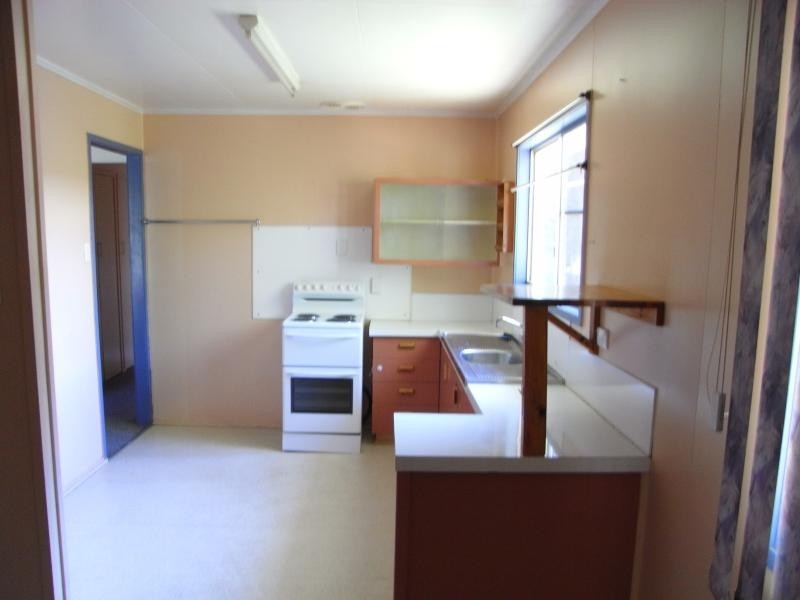 18 PERRY STREET, Dysart QLD 4745