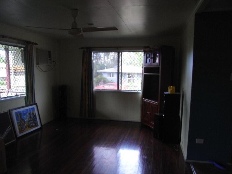 21 Rolfe Street, Moranbah QLD 4744