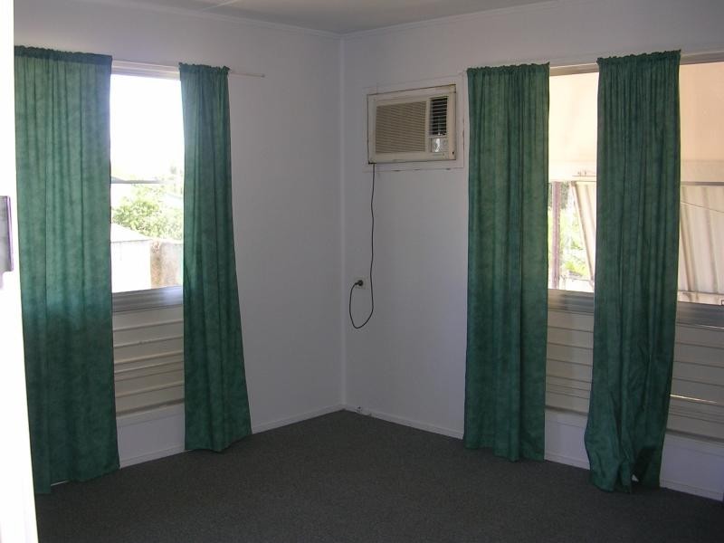 6 CONNOR DRIVE, Moranbah QLD 4744