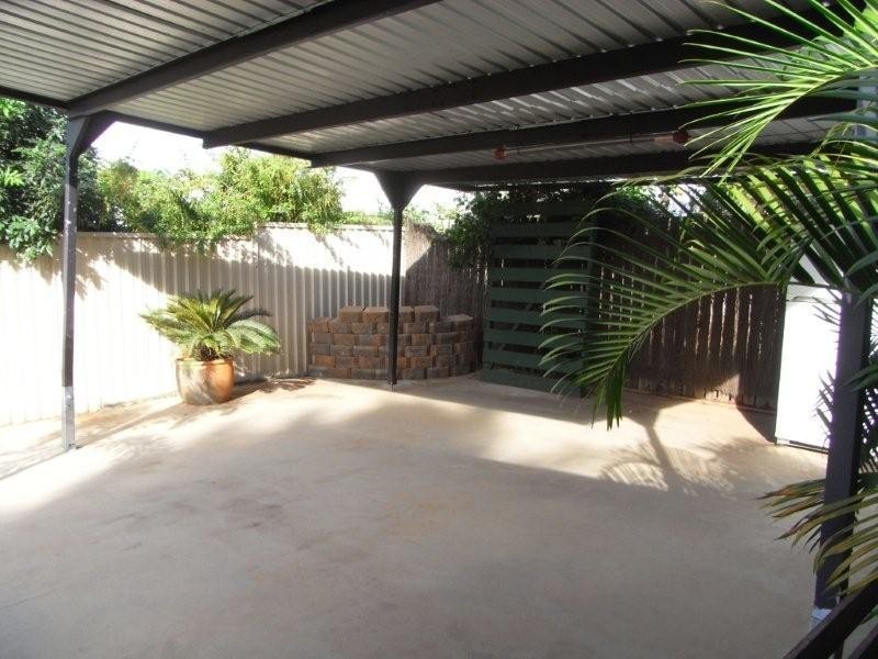 37 Flight Drive, Moranbah QLD 4744