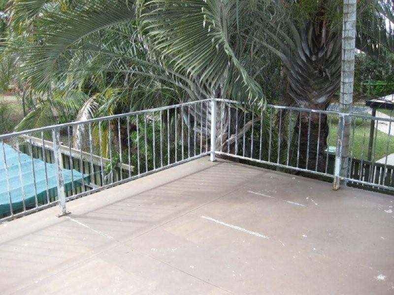 17 Wickham Street, Moranbah QLD 4744