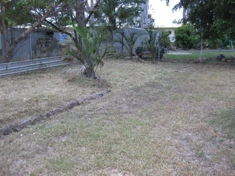 17 Wickham Street, Moranbah QLD 4744