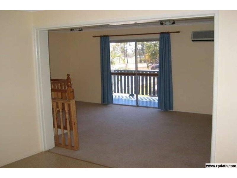 186 Mills Avenue, Moranbah QLD 4744