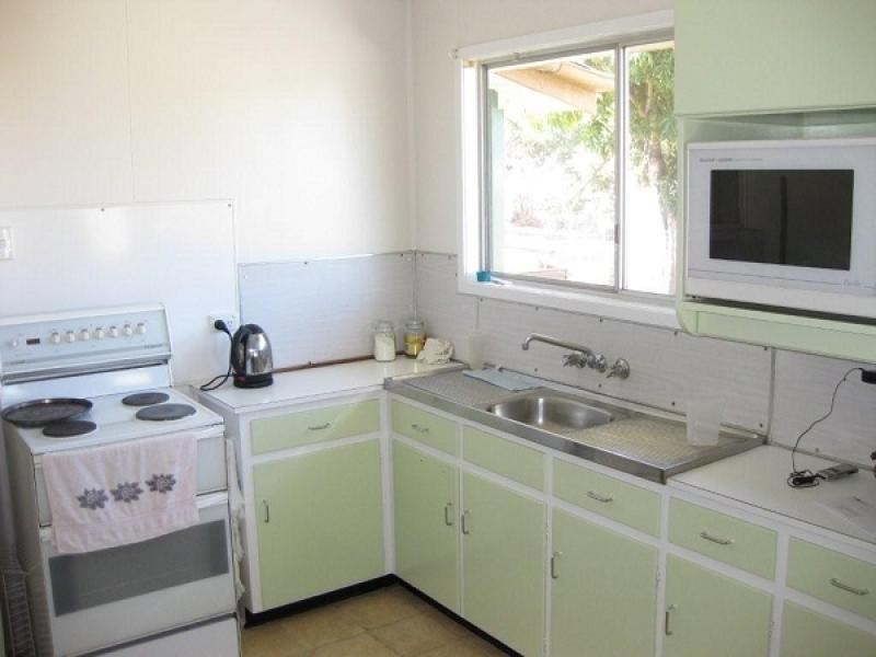 14 Lawrence Street, Moranbah QLD 4744