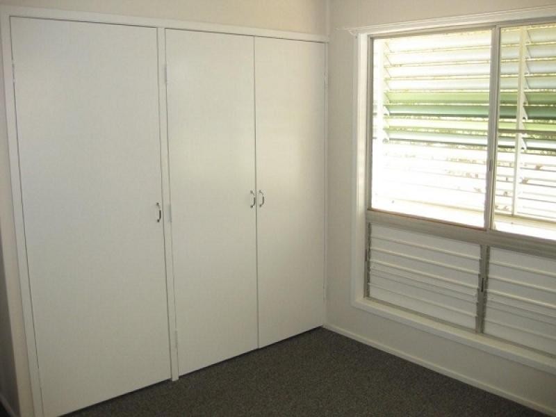 14 Lawrence Street, Moranbah QLD 4744