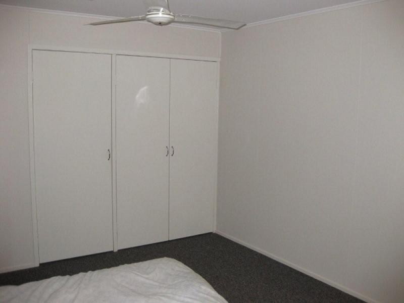14 Lawrence Street, Moranbah QLD 4744