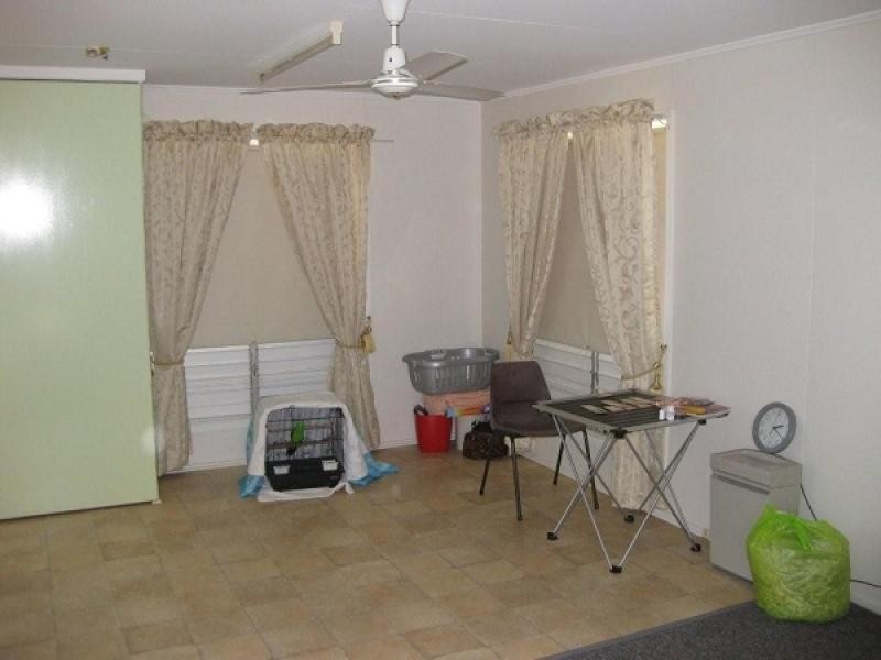 14 Lawrence Street, Moranbah QLD 4744