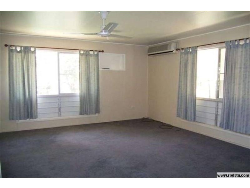 7 BARCOO, DRIVE, Moranbah QLD 4744