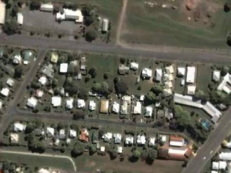 393 SHAKESPEARE STREET, West Mackay QLD 4740