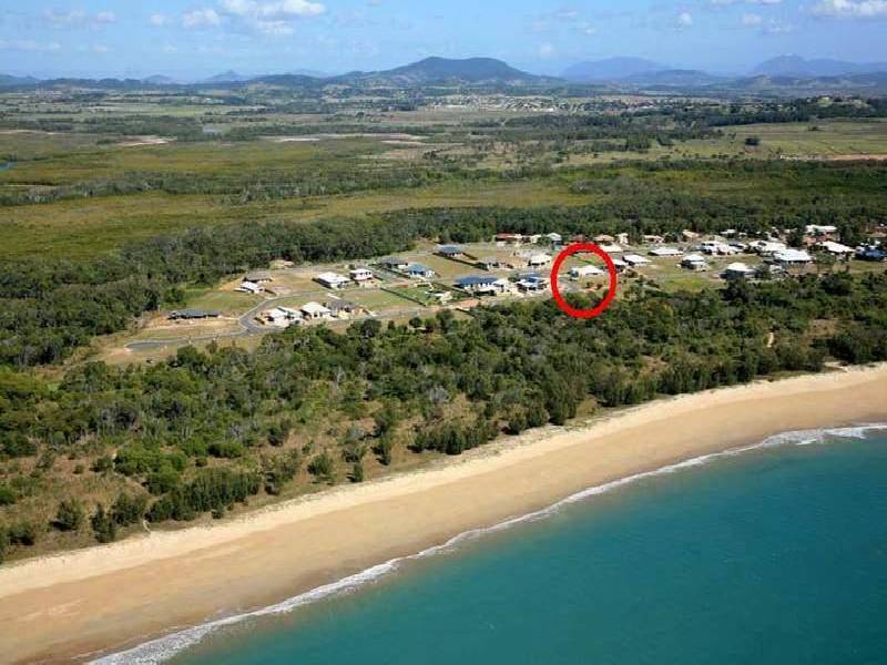 19 CORELLA WAY, Blacks Beach QLD 4740
