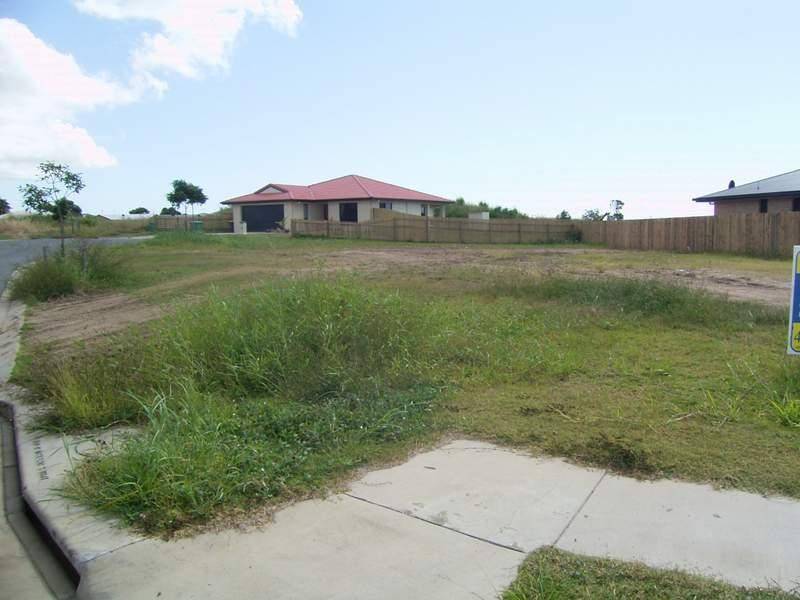 2 CARLOW CLOSE, Rural View QLD 4740
