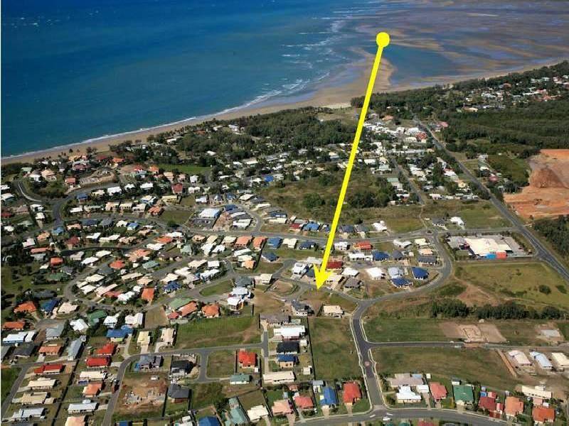 1 CORALCOVE COURT, Blacks Beach QLD 4740