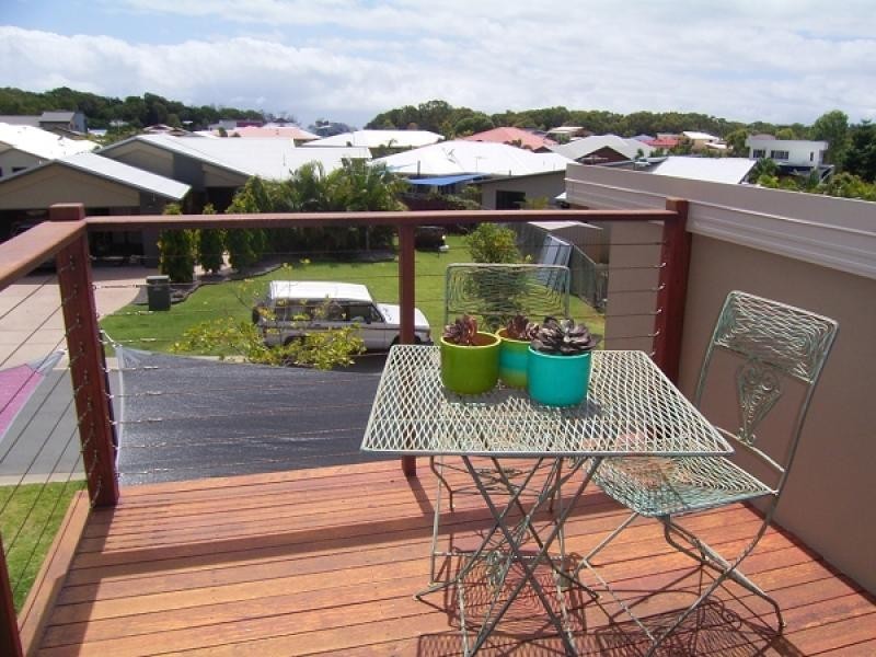6 SEASPRAY CLOSE, Shoal Point QLD 4750