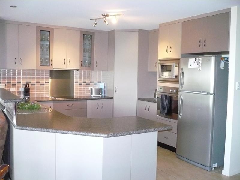 6 SEASPRAY CLOSE, Shoal Point QLD 4750