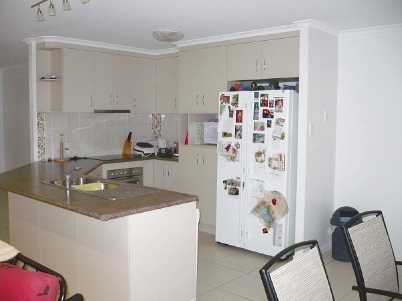 25 TOWNSEND STREET, Bucasia QLD 4750