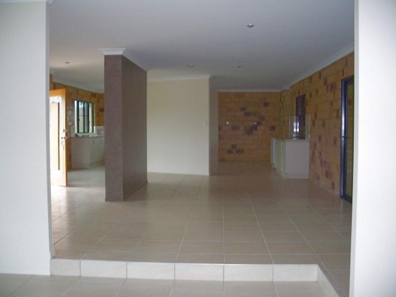 22 CORAL REEF COURT, Freshwater Point QLD 4737