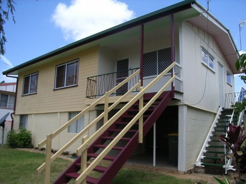 3 DANIEL STREET, North Mackay QLD 4740